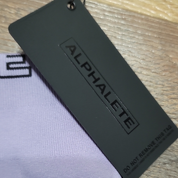 Alphalete Light Purple Leggings - Picture 2 of 9